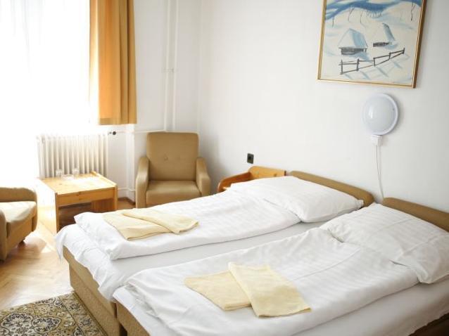 Hotel Bara Gellert Budapest Exterior photo